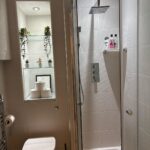 bathroom1